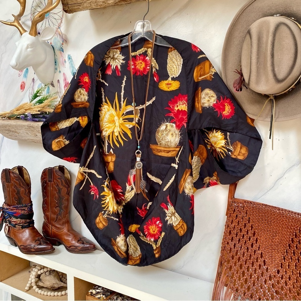 Rare cactus SILK cocoon boho shrug kimono/cover up w botanical floral vibe
